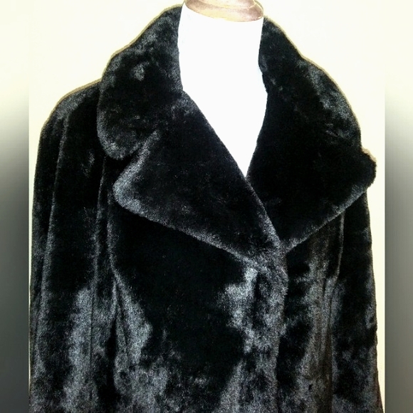 Faux Fur Black Jacket by TWRHLL Christie Brinkley NIP - Picture 8 of 10
